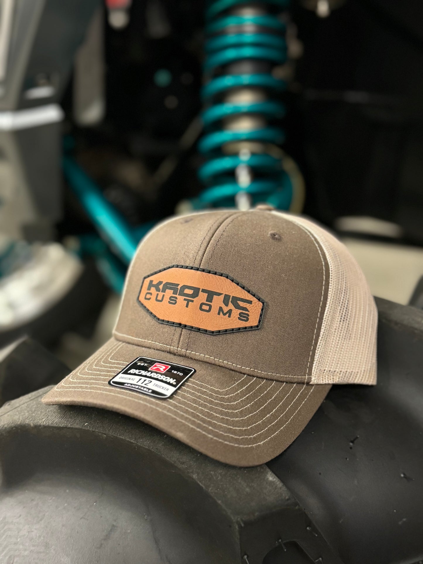 KAOTIC CUSTOMS BROWN HAT